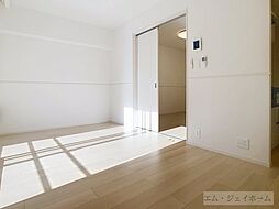 居間