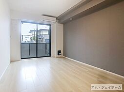 ルフレ 102 1階1Kのリビング/ダイニング