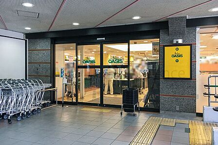 阪急オアシス北千里店 徒歩14分。 1100m
