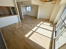 プライムアーバン町屋サウスコート 6階2LDKのリビング/ダイニング