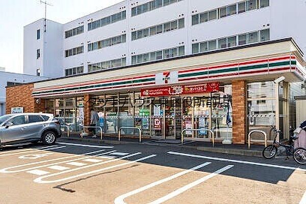 画像17:セブンイレブン札幌北28条店 359m