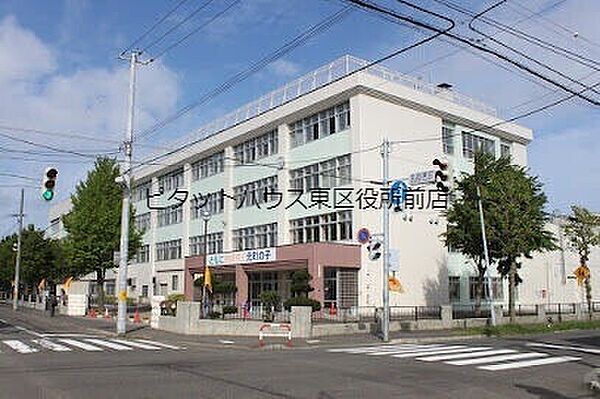 画像13:札幌市立元町小学校 430m