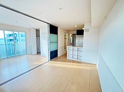 セピアパレス　B 2階2LDKのリビング/ダイニング