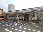 セブンイレブン越谷宮本町1丁目店 148m