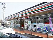 セブンイレブン越谷神明町2丁目店 755m