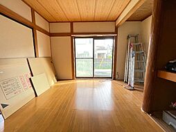 居間