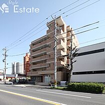 愛知県名古屋市守山区小六町（賃貸マンション2LDK・5階・61.30㎡） その1