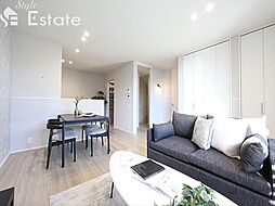 COSMO TERRACE ガレージハウスII 3LDKのリビング/ダイニング