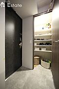 シューズボックス
