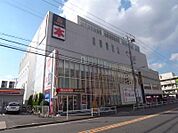 TSUTAYA 瑠璃光町店（776m）