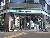 ファミリーマート 魚の棚通店（214m）