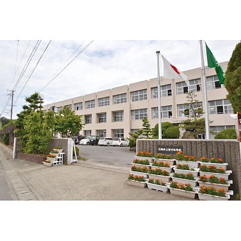 中学校「江南市立宮田中学校まで259ｍ」南西隣接