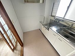 居間