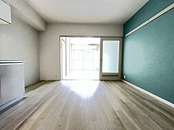 居間
