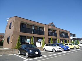 アザレア  ｜ 群馬県伊勢崎市豊城町（賃貸アパート1LDK・1階・36.00㎡） その1