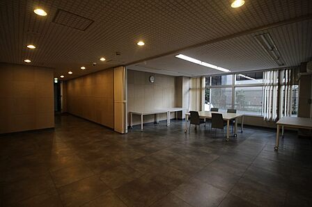 現地(2026年5月)撮影 ・共用部 ・広々スペース