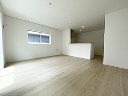 〜インナーバルコニー仕様/制震住宅〜長井1丁目新築戸建