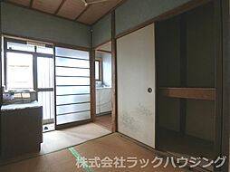居間