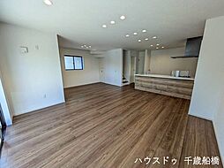 リビング/ダイニングの画像