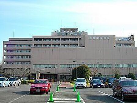 公立学校共済組合関東中央病院 1140m