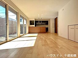 リビング/ダイニングの画像