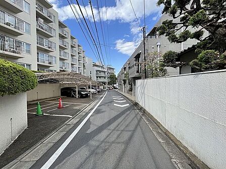 前面道路含む現地写真