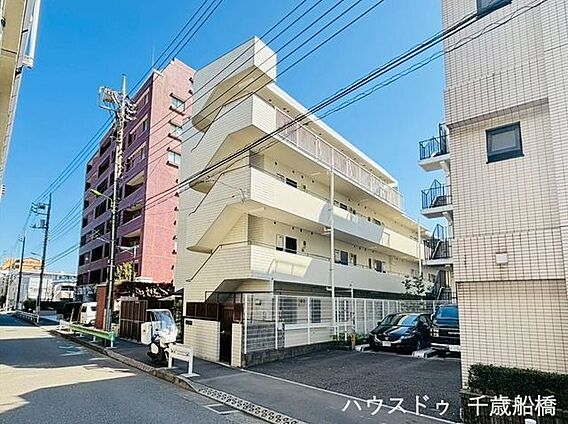 前面道路含む現...