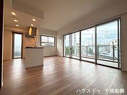 リビング/ダイニングの画像