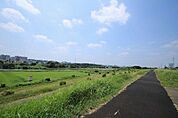 二子玉川緑地運動場 890m