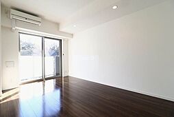 ガーラ・ヒルズ赤坂 1階1Kのリビング/ダイニング