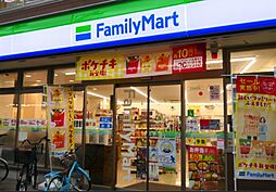 ファミリーマート MSCセンタービル店（184m）