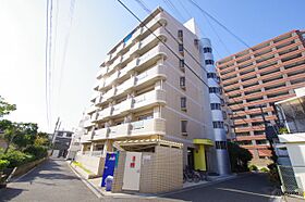 プリンスコート新高  ｜ 大阪府大阪市淀川区新高4丁目（賃貸マンション1LDK・2階・48.00㎡） その1