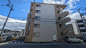 兵庫県姫路市市之郷町（賃貸マンション1K・1階・30.24㎡） その1