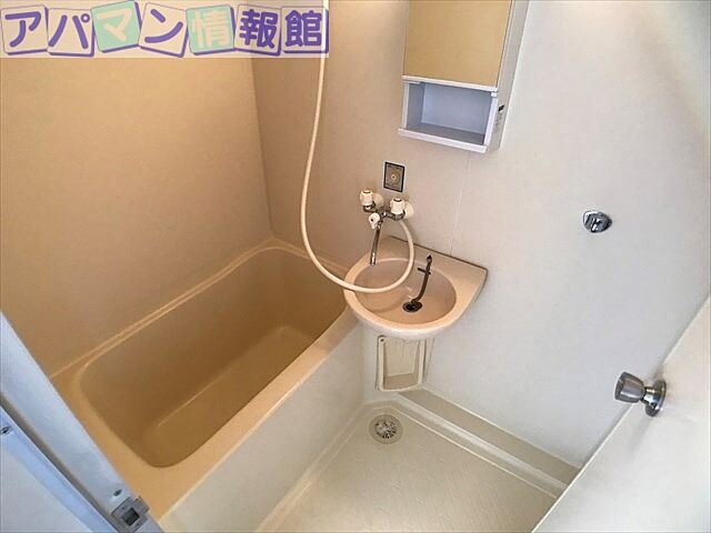 浴室