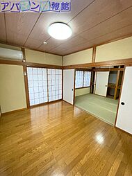 居間