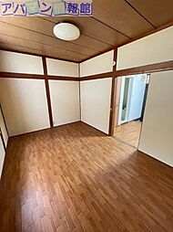 居間