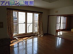 居間