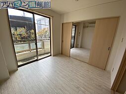 居間