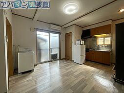 居間