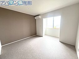 イーリッチテラス寺尾上 2階1LDKのリビング/ダイニング