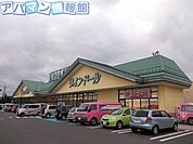 リオン・ドール巻店 971m