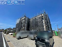 3 / 18