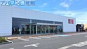 ユニクロ亀貝店 1753m