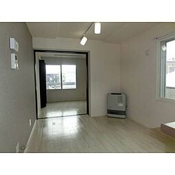 ルナハウス月寒 3階1LDKのリビング/ダイニング