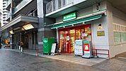 まいばすけっと南8条西4丁目店 582m