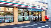 セブンイレブン札幌南6条店 218m