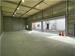 倉庫　川口市中青木2丁目