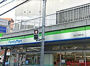 ファミリーマート茨木竹橋町店 徒歩5分。 370m