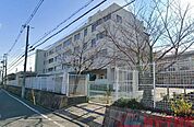 茨木市立水尾小学校 徒歩3分。 200m