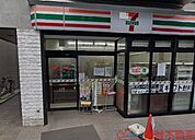 セブンイレブン高槻城北通り店 徒歩2分。 140m